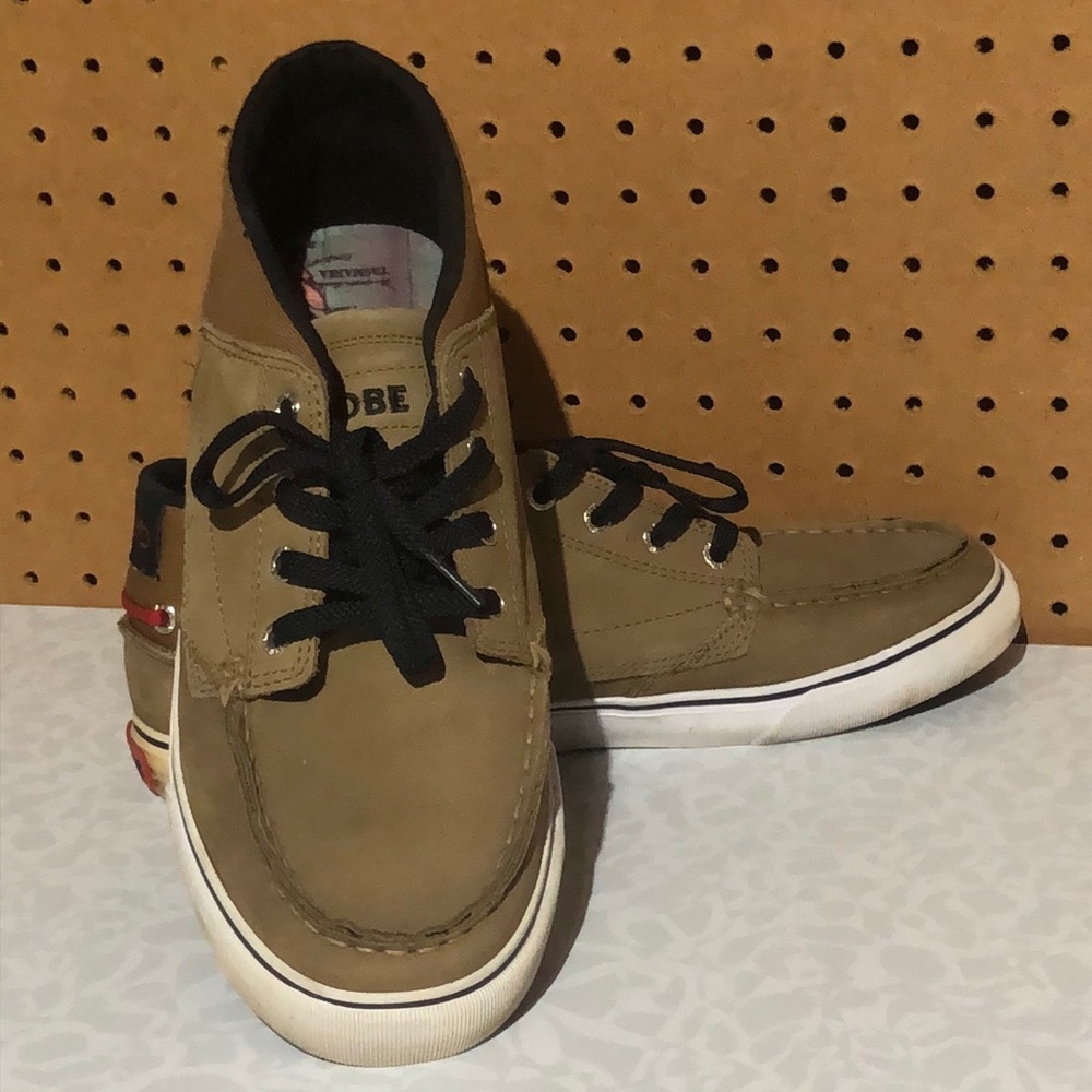 Globe The Bender Skate Shoes